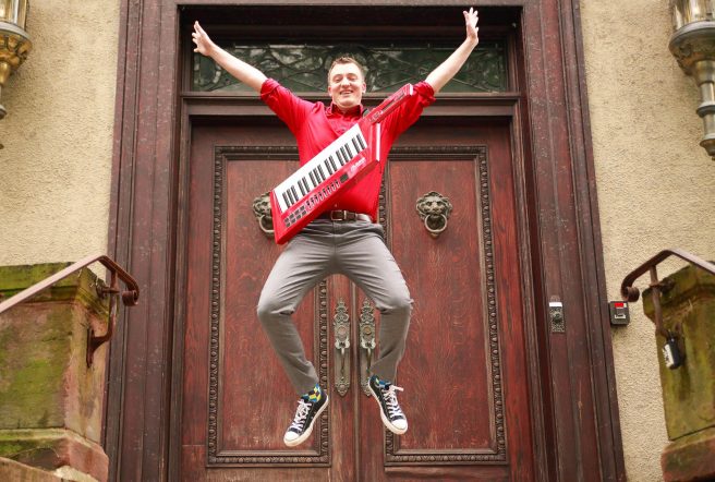 Jumping Keytar